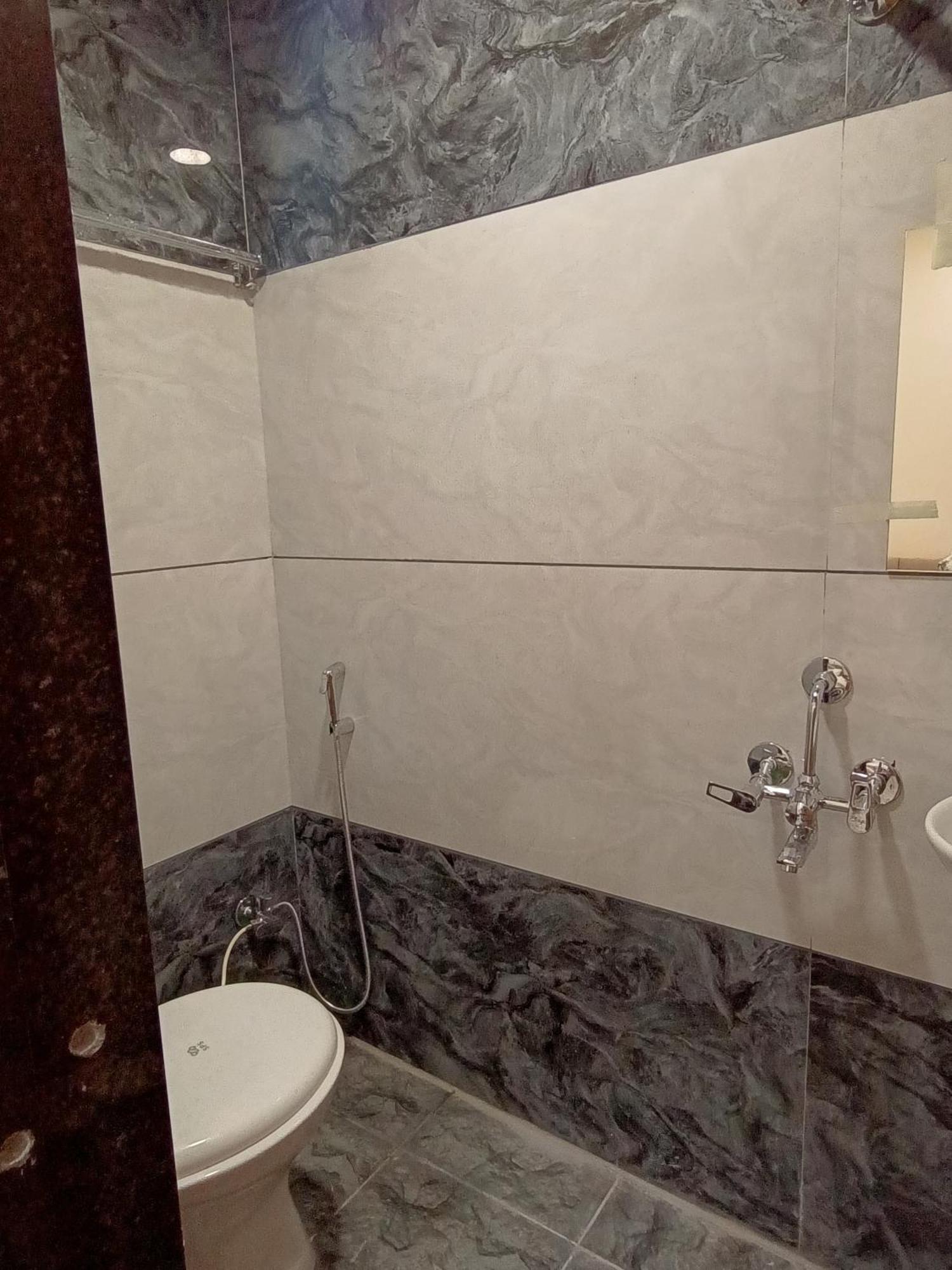Shree Shyamraj Hotel Udždžain Exteriér fotografie