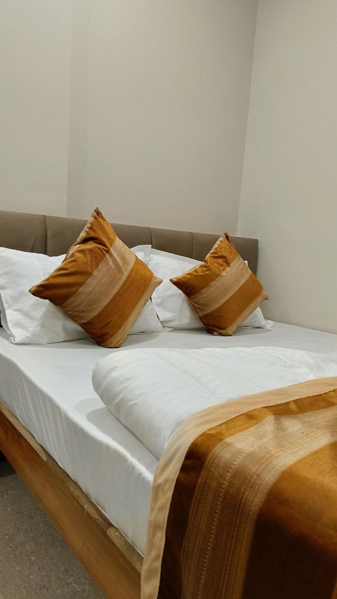 Shree Shyamraj Hotel Udždžain Exteriér fotografie